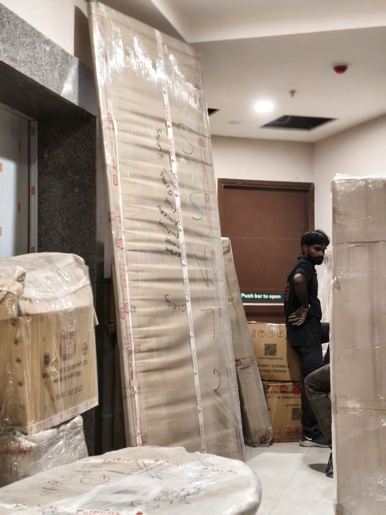 Office Packers and movers in Colaba